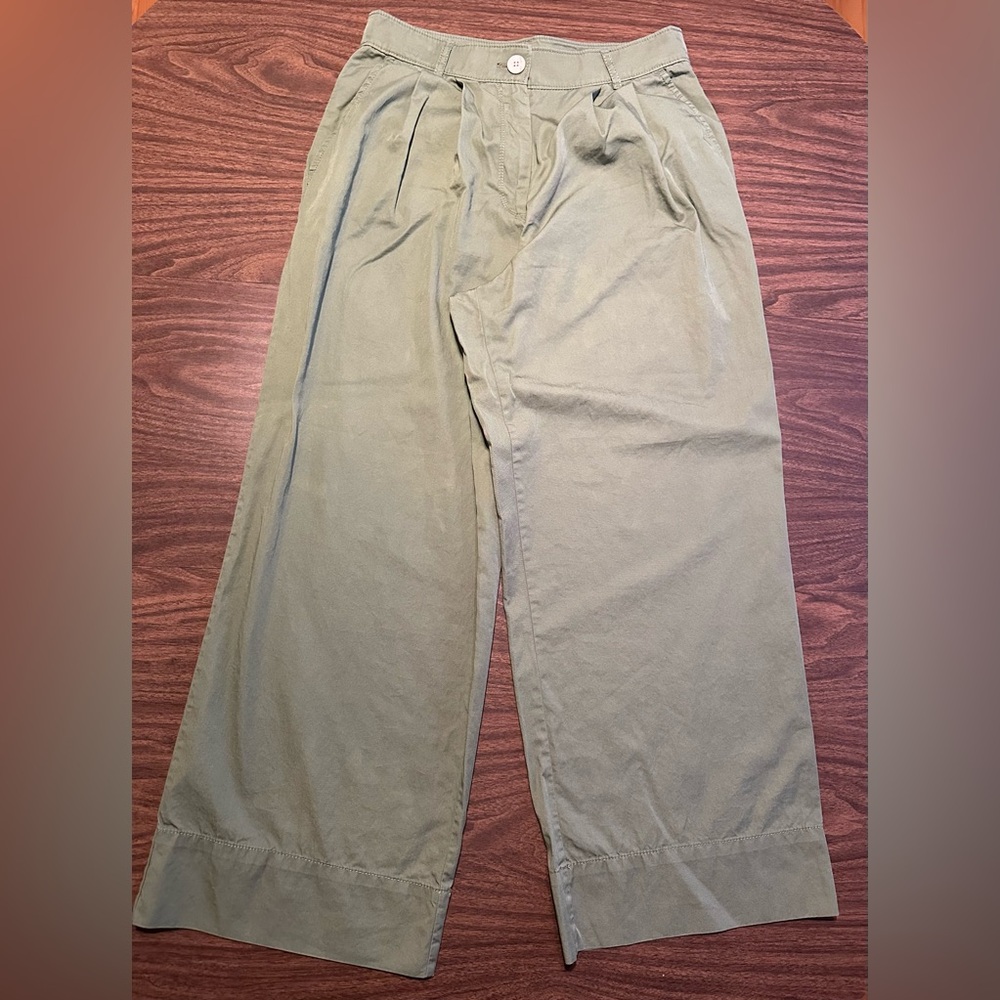 LOFT Women’s Sage Wide Leg Pleated Pant (6P)